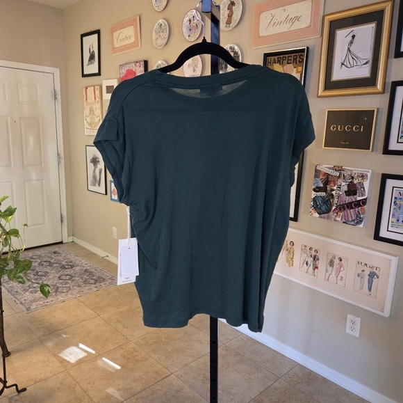 Wildfox Helena Muscle Tee In June Bug Green NEW - Picture 7 of 11